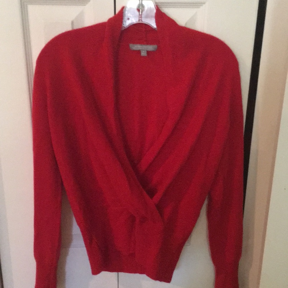 Neiman Marcus 100% cashmere red sweater size small